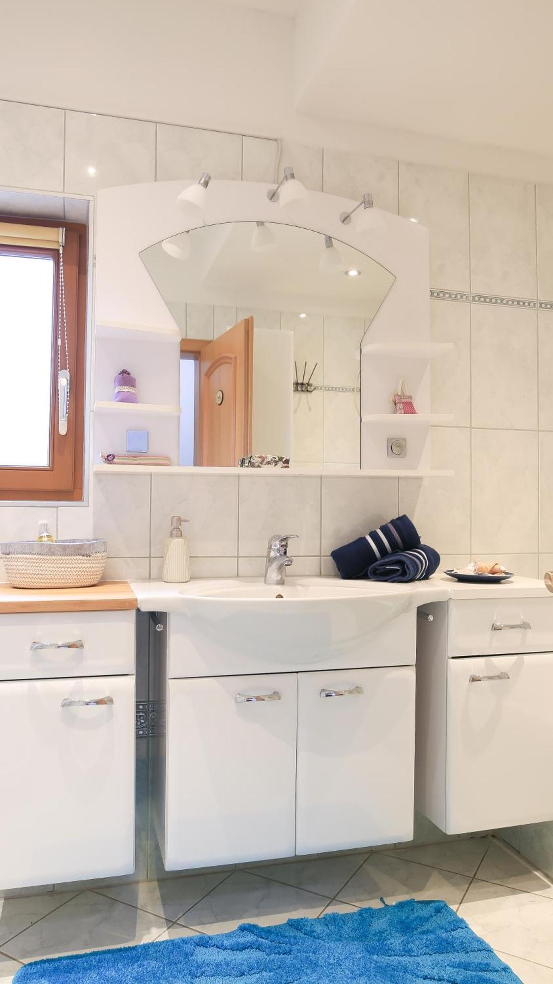 Zwei Schlafzimmer Ferienapartment Anna Am Stubenbergsee Inklusive Vier E-Bikes Luaran gambar