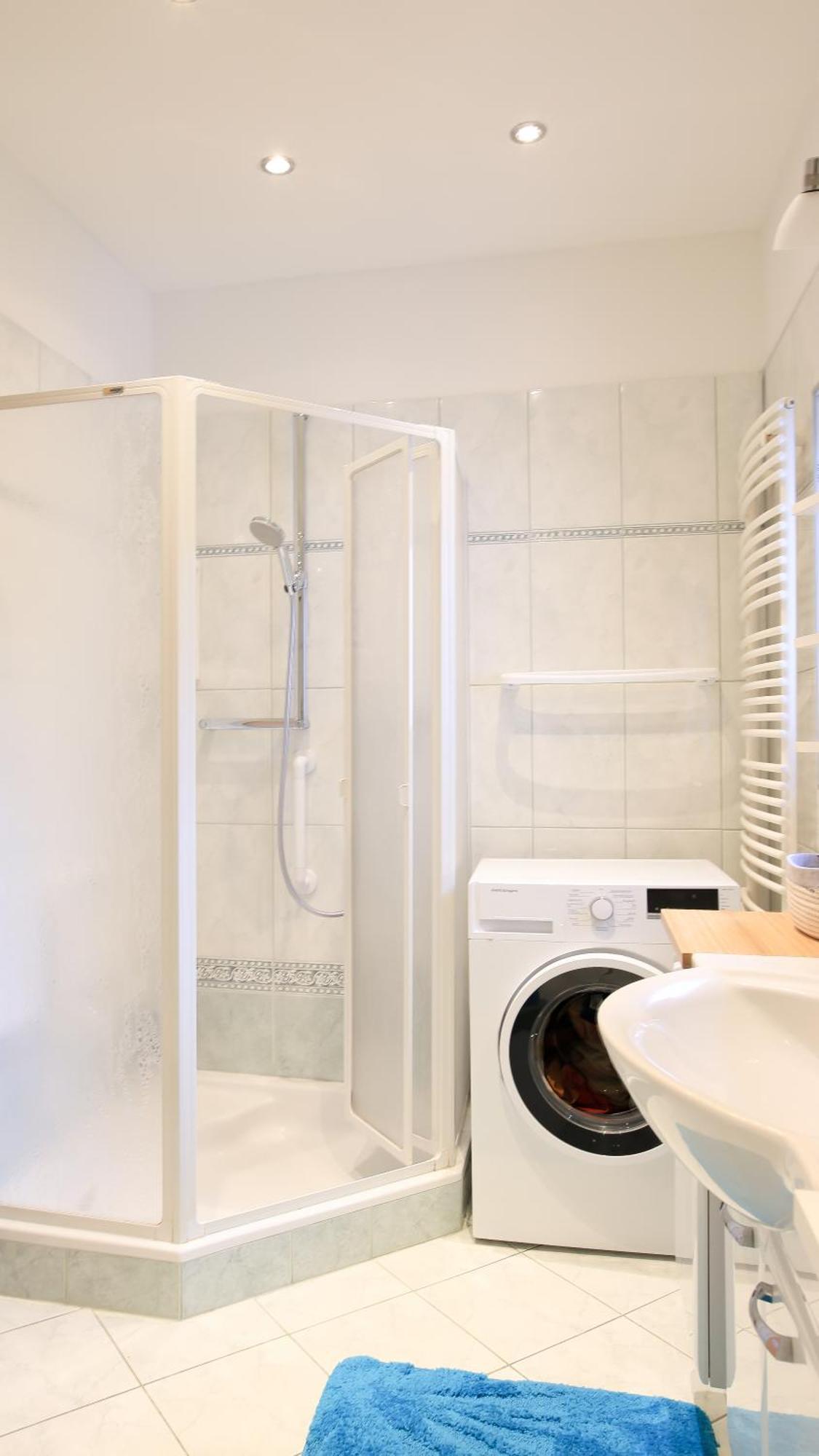 Zwei Schlafzimmer Ferienapartment Anna Am Stubenbergsee Inklusive Vier E-Bikes Luaran gambar