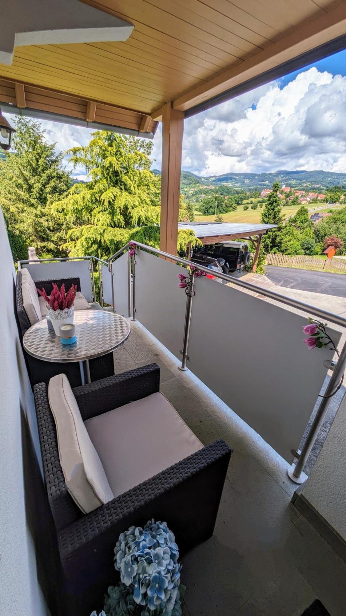 Zwei Schlafzimmer Ferienapartment Anna Am Stubenbergsee Inklusive Vier E-Bikes Luaran gambar